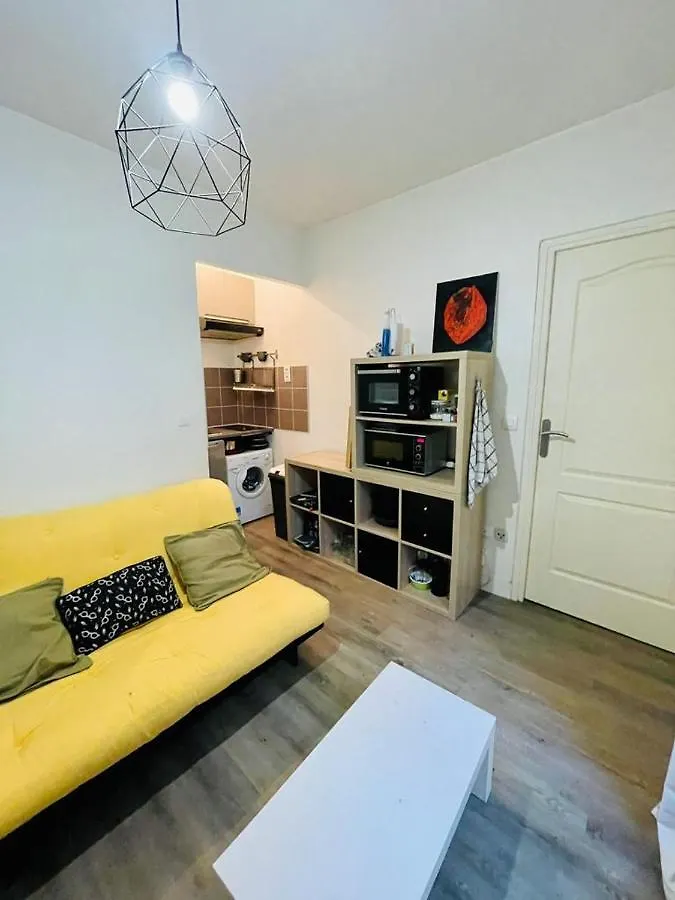 Apartment Appartement En Plein Coeur Du 10Eme Et Proche De Plusieurs Gares Paris France